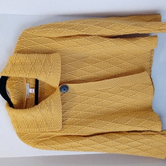 JM collection large petite crochet sweater - Picture 1 of 8